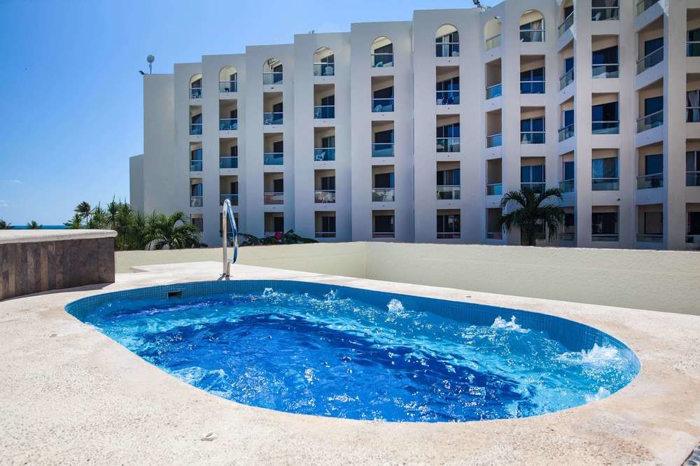 Aquamarina Beach Hotel Cancun — imagen 2