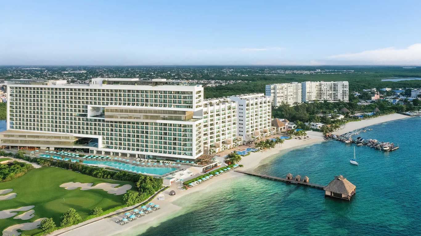 Dreams Vista Cancún Golf & Spa Resort