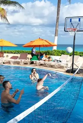 GR Solaris Cancun — imagen 4