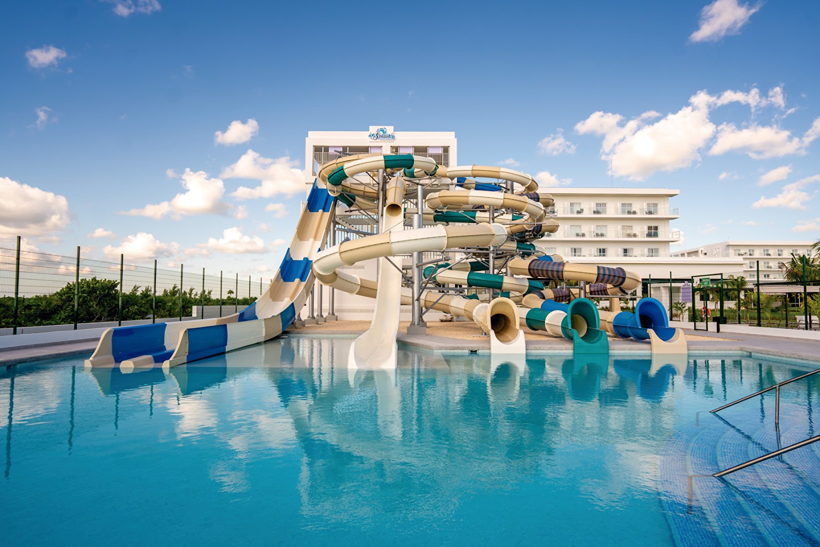 Riu Latino — imagen 6