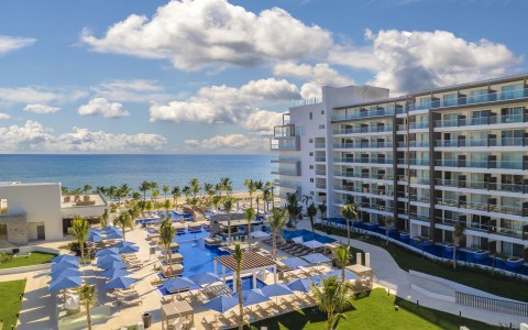 Royalton Splash Riviera Cancún — imagen 1